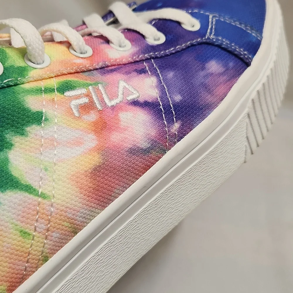 Fila Tie-Dye Panache Sandblast Colorful Rainbow Platform Sneakers (W Size 9)